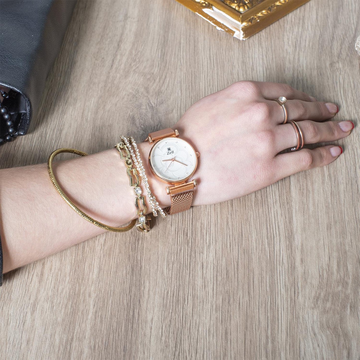 Reloj Análogo Zeit Casual Mujer Mesh