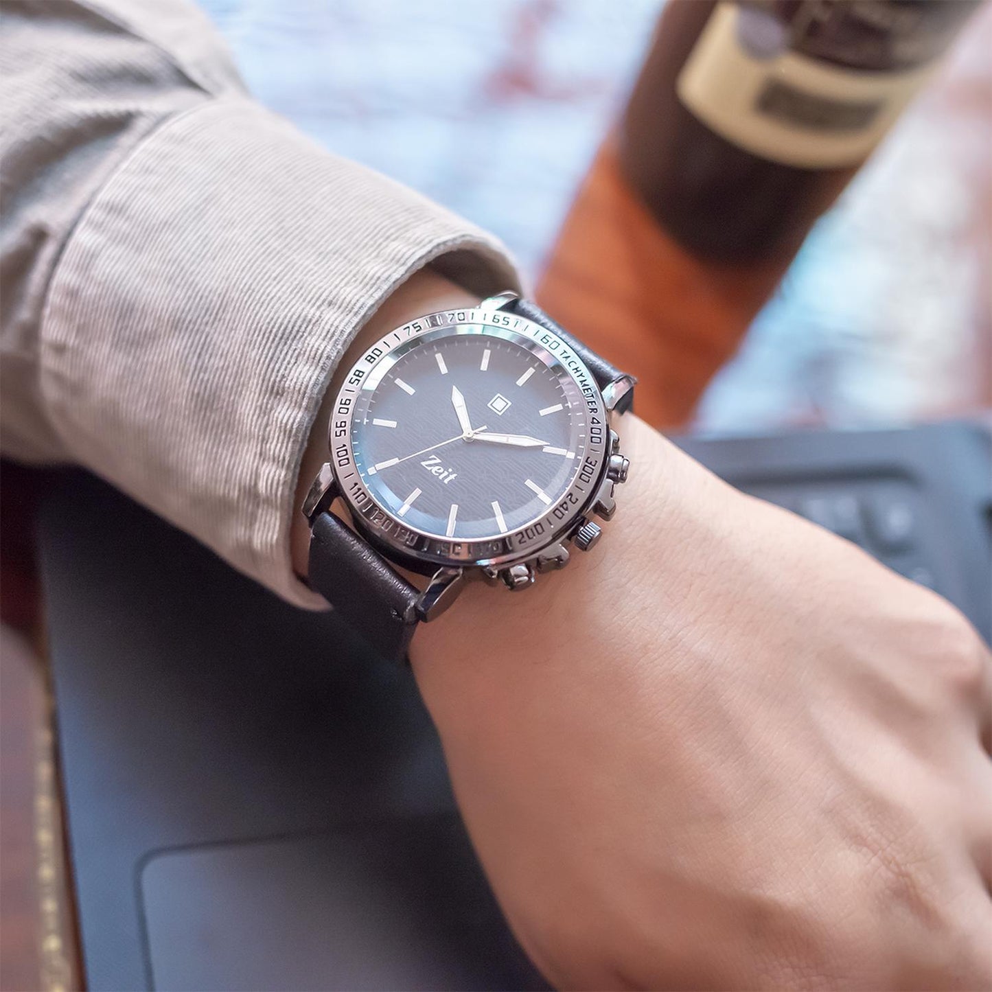 Reloj Análogo Zeit Casual Hombre Tacto Piel Liso