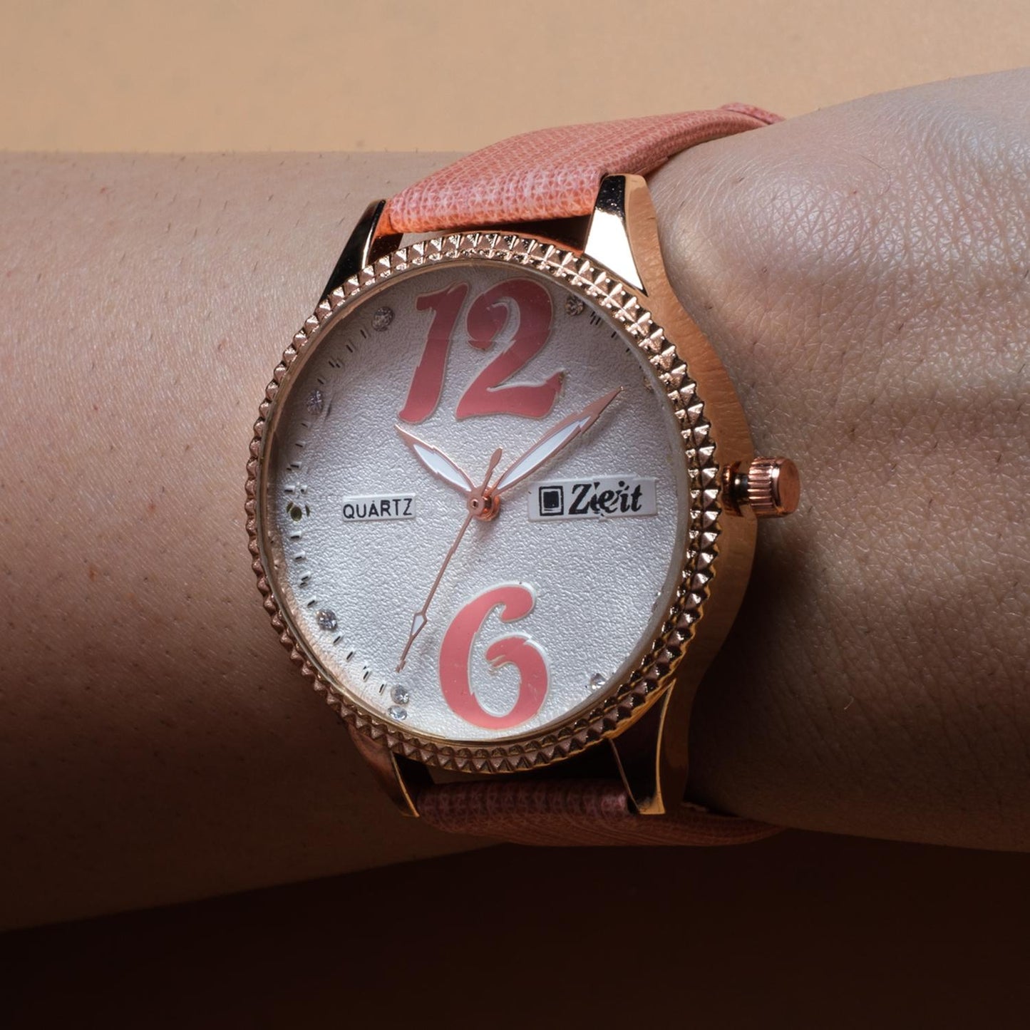 Reloj Análogo Zeit correa De Tacto Piel Textura Dama