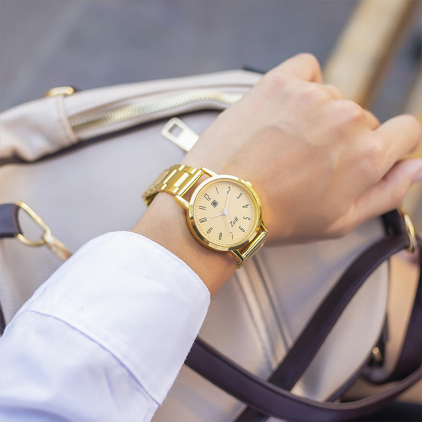 Reloj Análogo Zeit Casual Mujer Metal