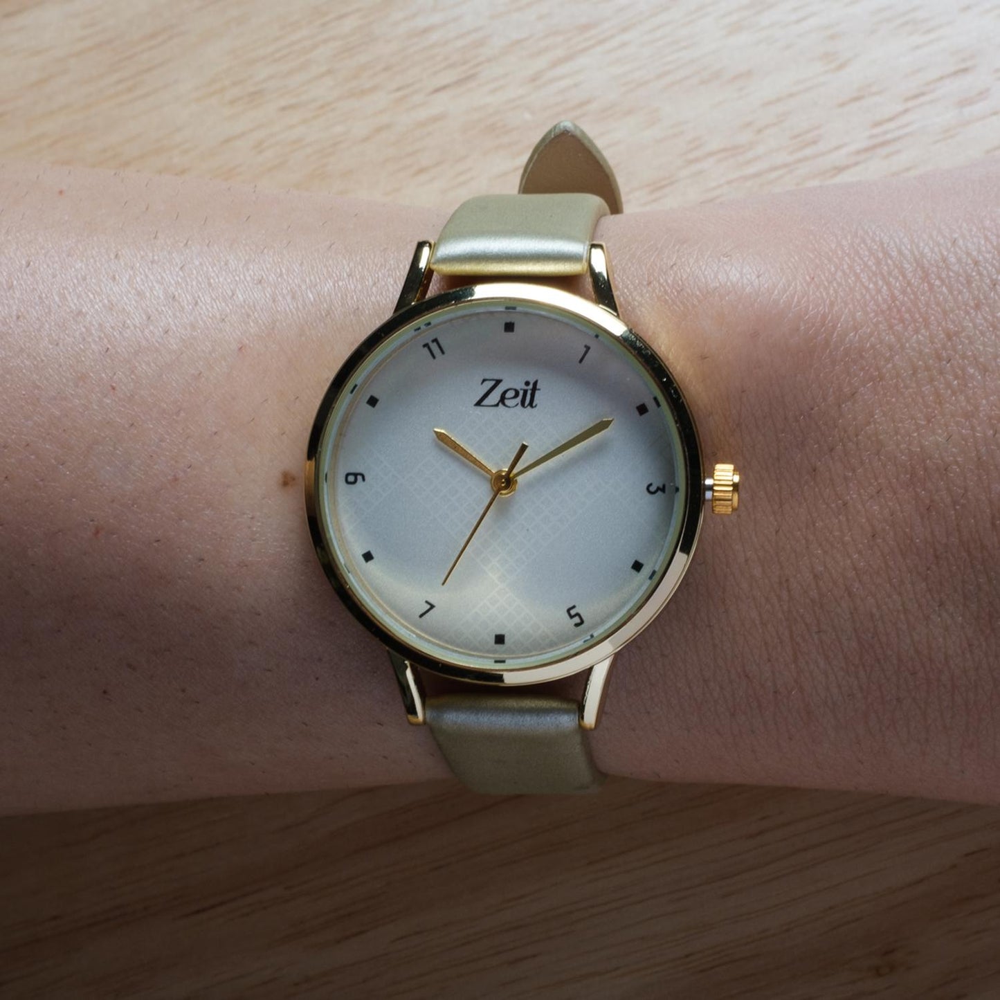 Reloj Análogo Zeit Dama Casual correa Textura/Tacto Piel