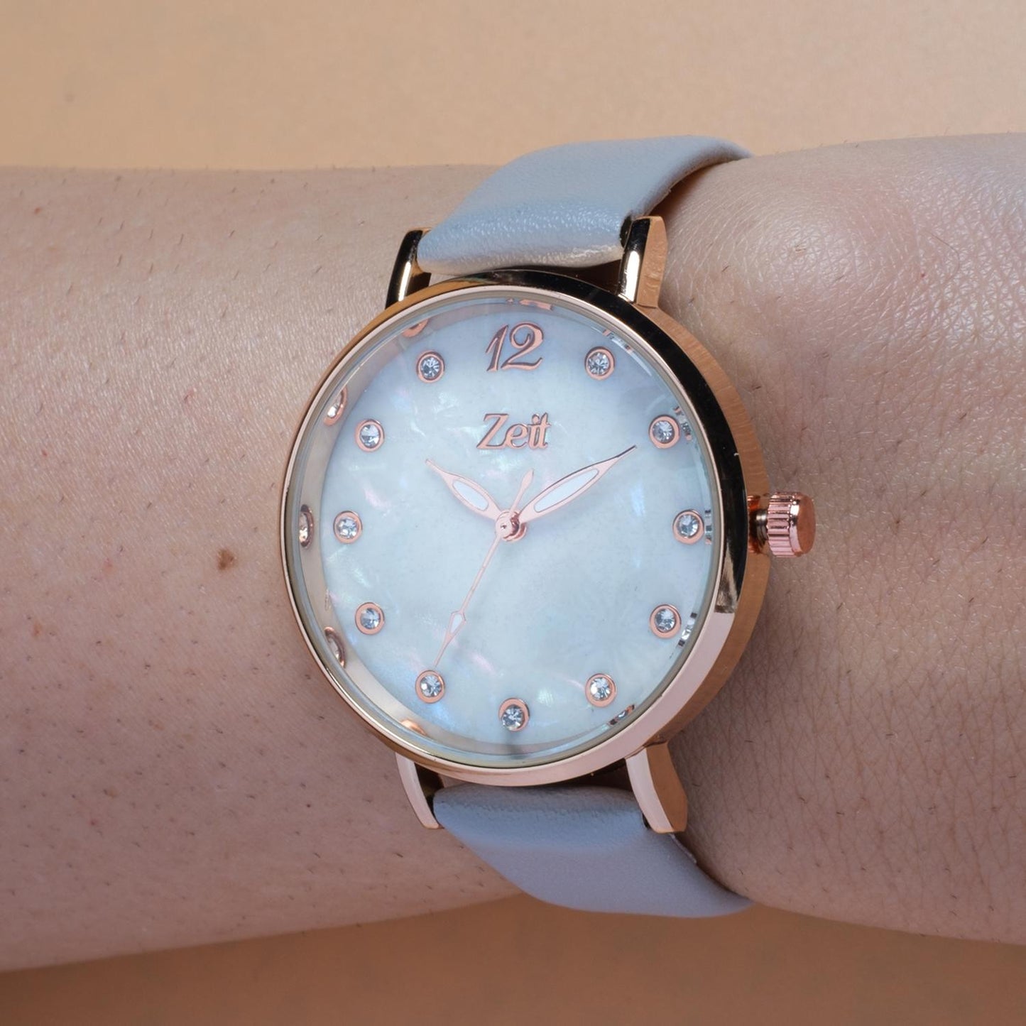 Reloj Análogo Zeit Dama Tacto Piel Indicadores Pedrería