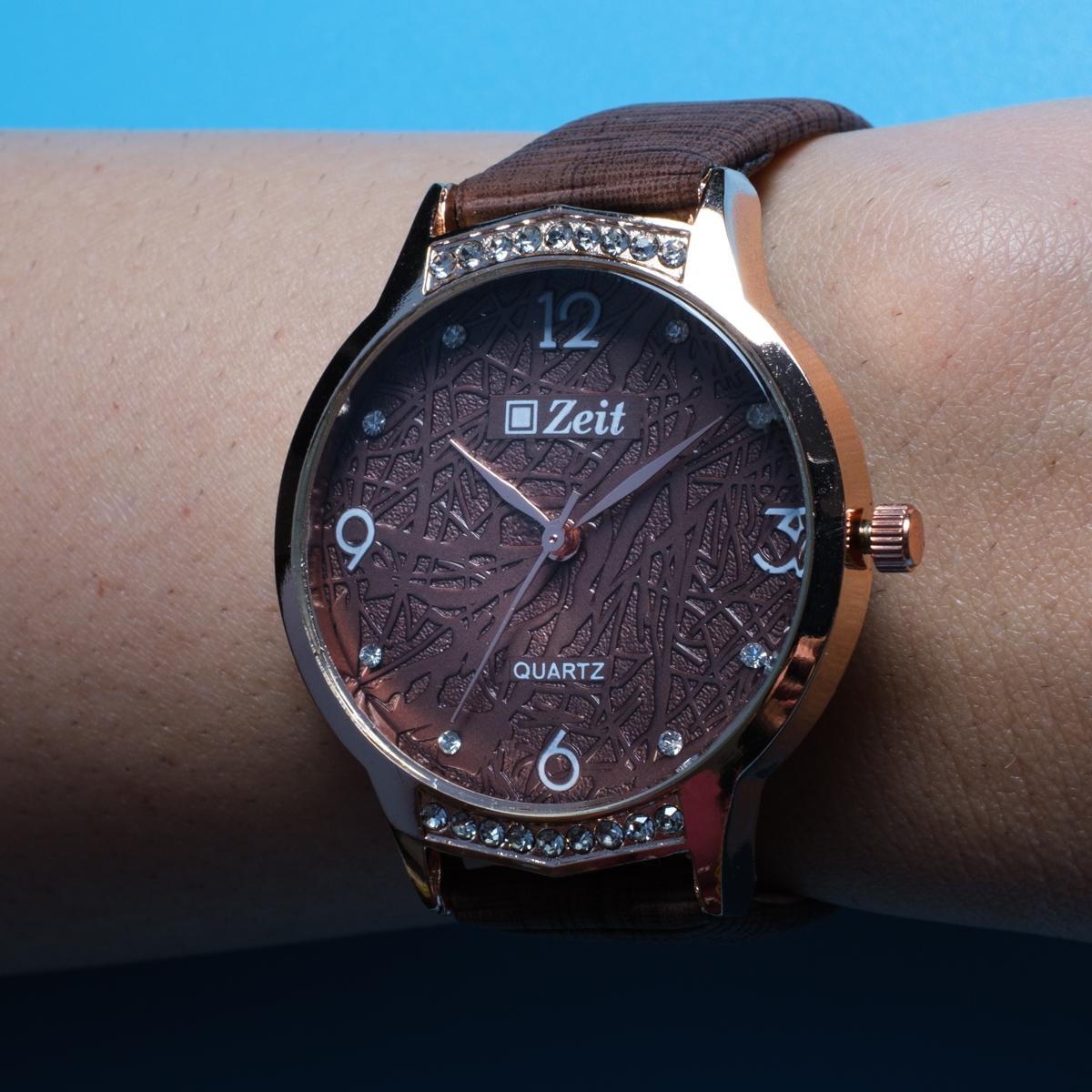 Reloj Análogo Zeit Textura Casual Dama Correa De Tacto Piel