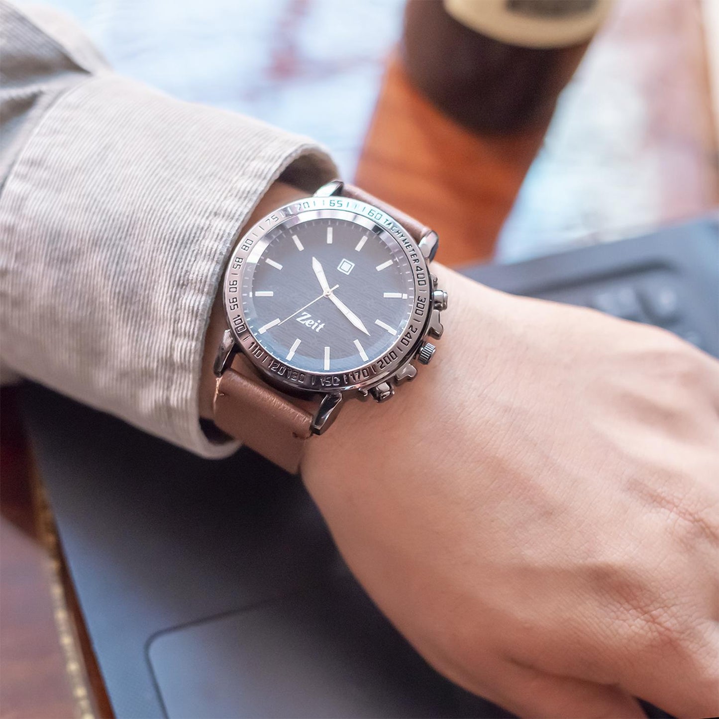 Reloj Análogo Zeit Casual Hombre Tacto Piel Liso
